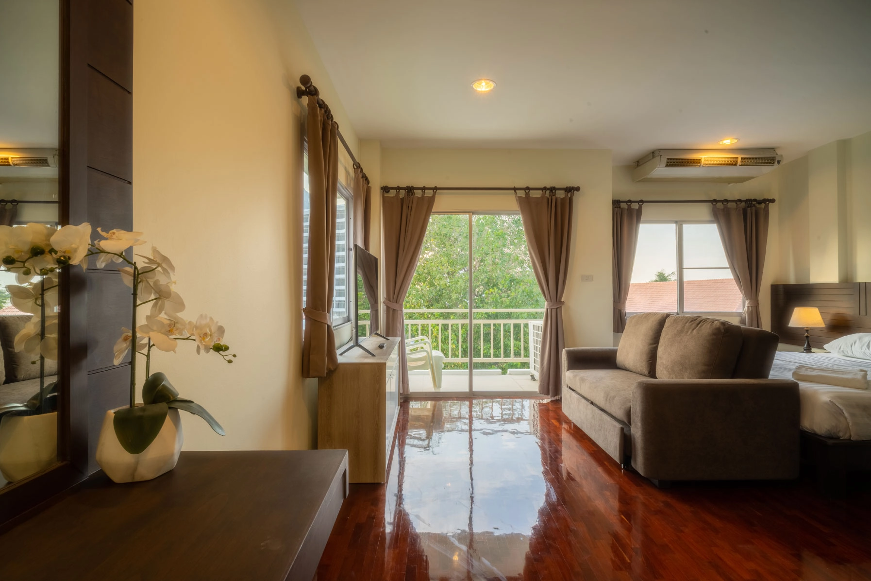 Family Room - Baan Chuan Chom Pattaya